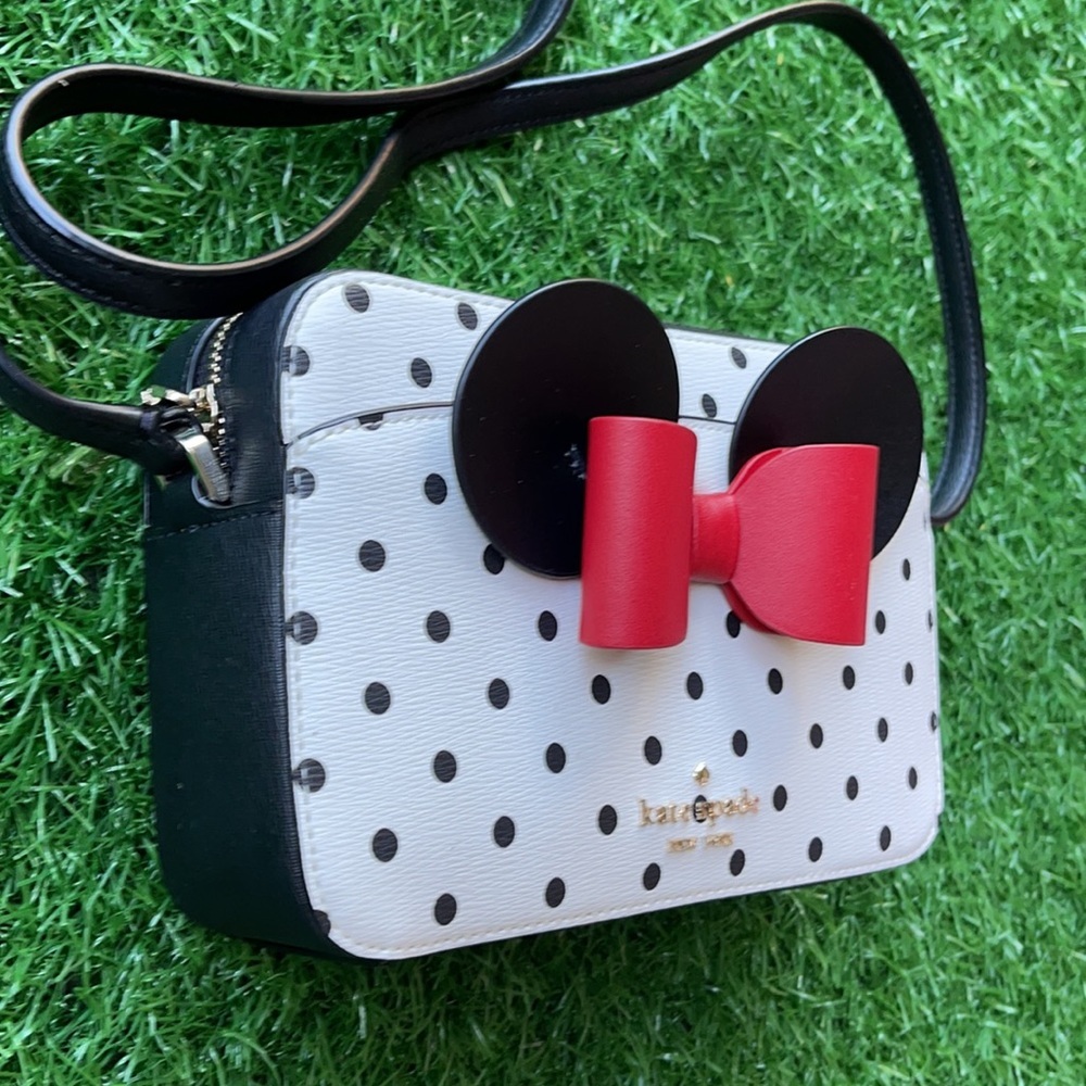 disney x kate spade new york other minnie mouse camera bag - Picture 3 of 16
